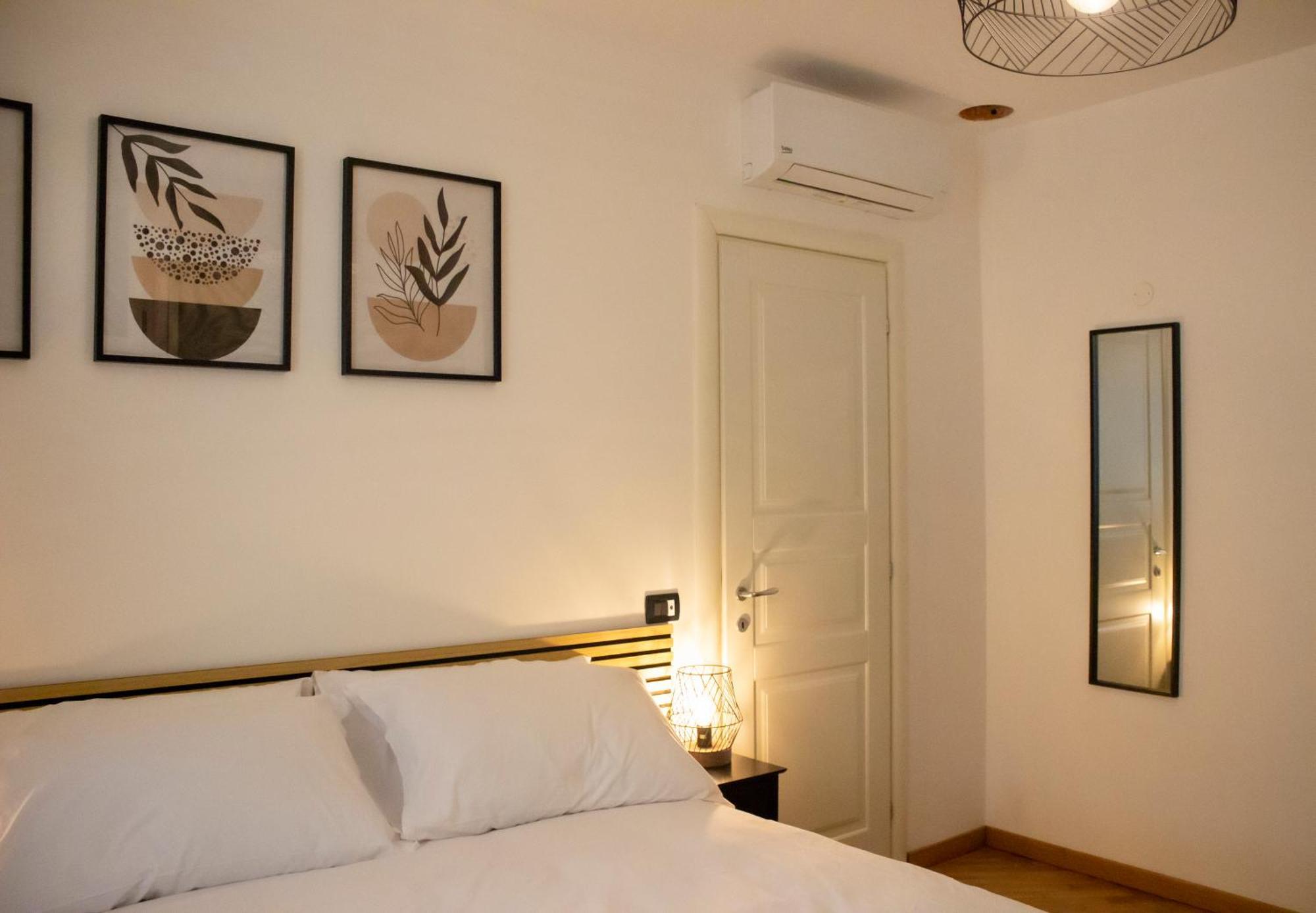 Sant'Eligio Apartments & Rooms Palermo Luaran gambar