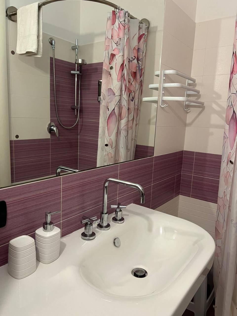 Sant'Eligio Apartments & Rooms Palermo Luaran gambar