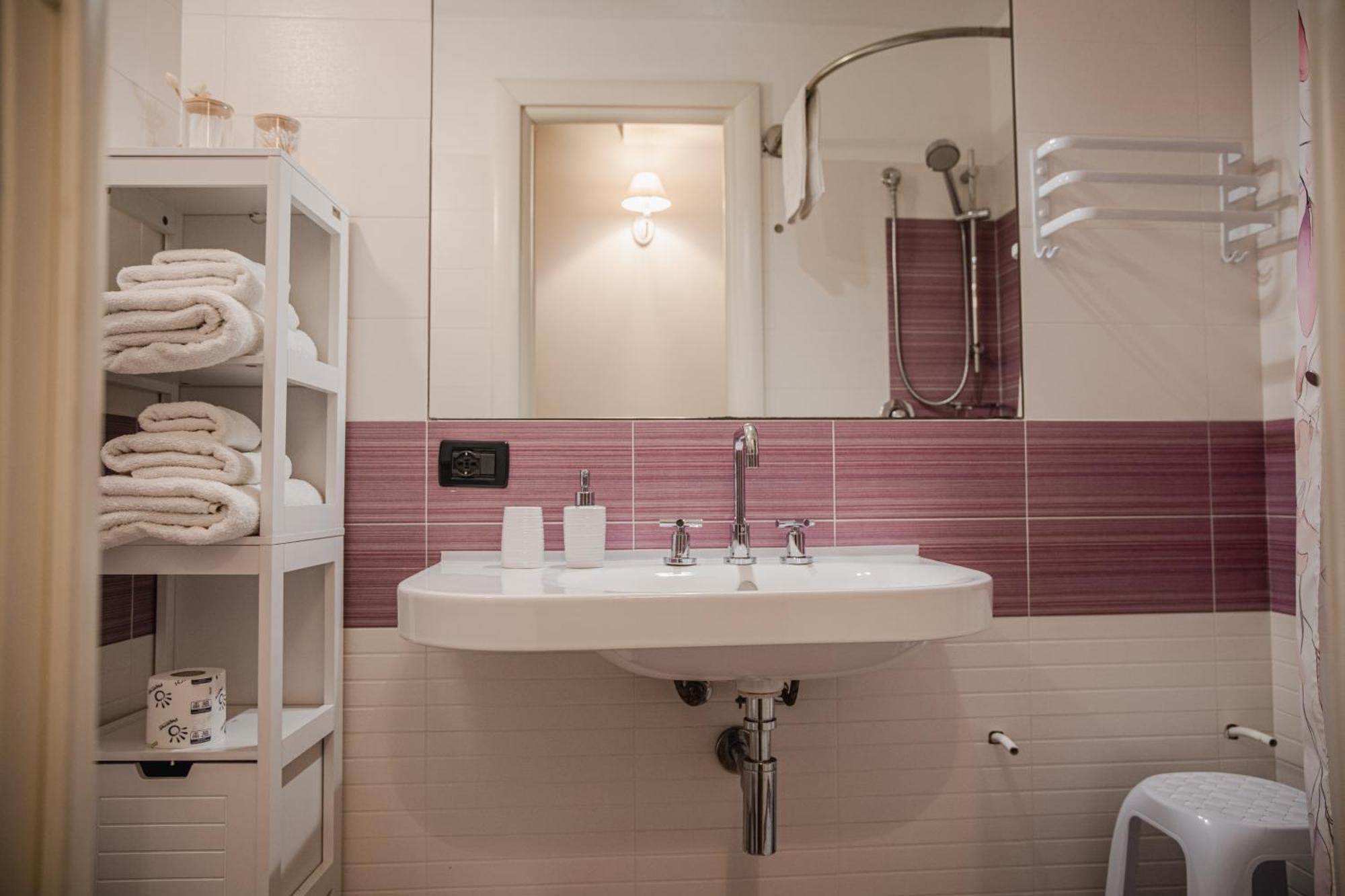 Sant'Eligio Apartments & Rooms Palermo Luaran gambar