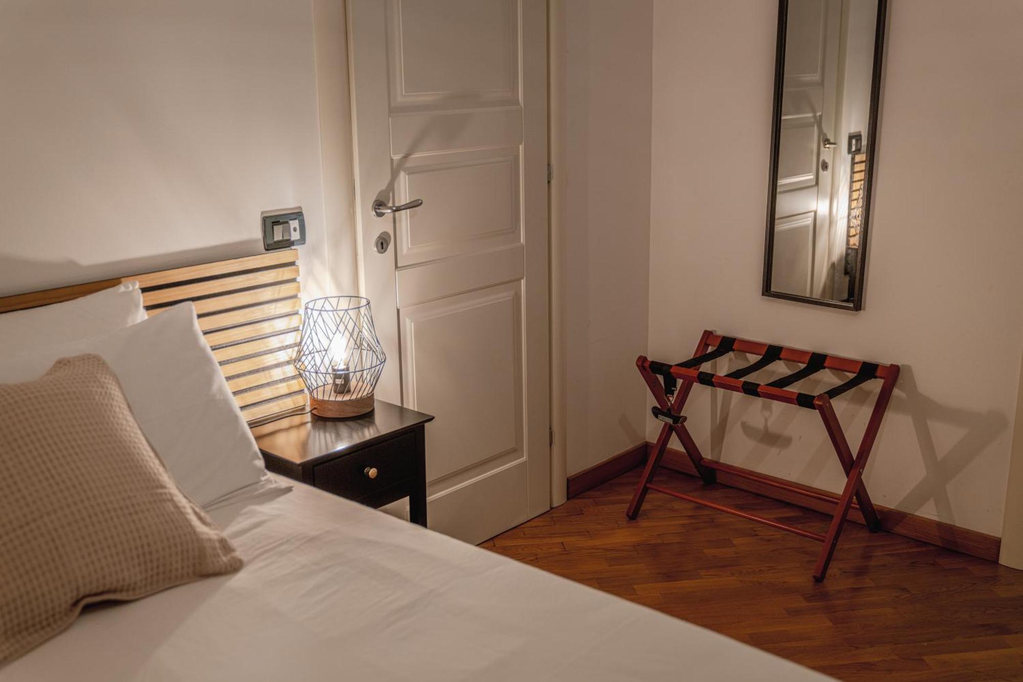 Sant'Eligio Apartments & Rooms Palermo Luaran gambar
